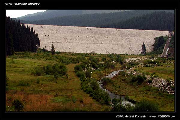 Fotografia: "Barajul Bolboci" - Setul: "Pasul peste munti", din Muntii Bucegi, Romania / Roumanie, cu aparat Fujifilm FinePix S5100, data 2005-08-19 KERUCOV .ro © 1997 - 2008 || Andrei Vocurek