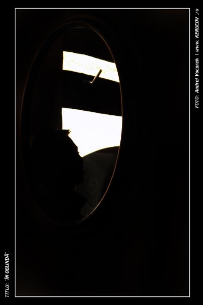 Fotografia: "In oglinda" - Setul: "Orasul Brasov - Treceri si reveniri", din Brasov / Kronstadt, Romania / Roumanie, cu aparat Fujifilm FinePix S5100, data 2005-04-30 KERUCOV .ro © 1997 - 2008 || Andrei Vocurek