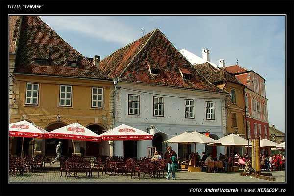 Fotografia: "Terase" - Setul: "Orasul Sibiu - Printre picaturi", din Sibiu / Hermannstadt, Romania / Roumanie, cu aparat Fujifilm FinePix S5100, data 2005-09-22 KERUCOV .ro © 1997 - 2008 || Andrei Vocurek