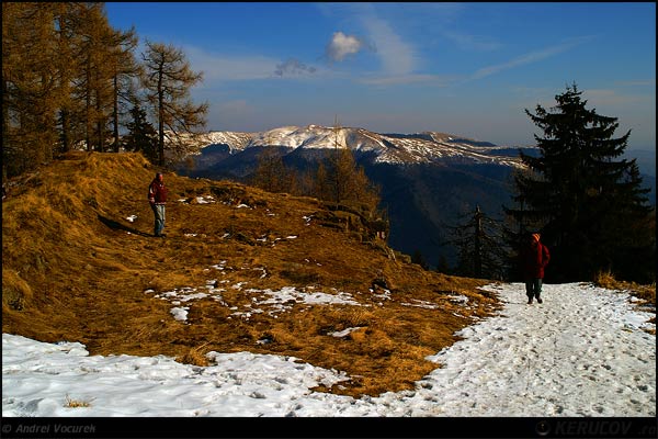 Fotografia: "Anotimpuri" - Setul: "Pasul peste munti", din Muntii Bucegi, Romania / Roumanie, cu aparat Konica Minolta Dynax 5D, data 2007-02-19 KERUCOV .ro © 1997 - 2008 || Andrei Vocurek