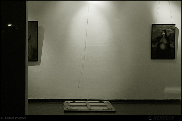 Fotografia: "protest.art.are" - Setul: "Portrete cu, din si pentru suflet", din Bucuresti / Bucharest, Romania / Roumanie, cu aparat Konica Minolta Dynax 5D, data 2007-01-28 KERUCOV .ro © 1997 - 2008 || Andrei Vocurek